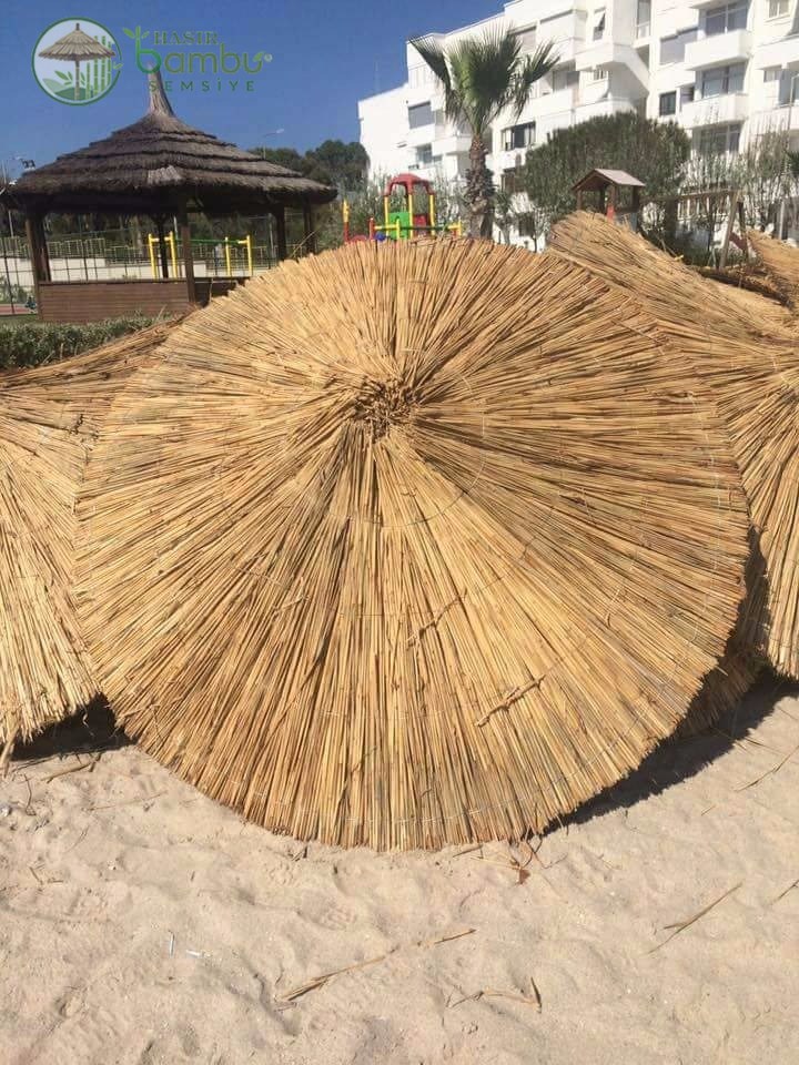 Hasır Plaj Şemsiyesi