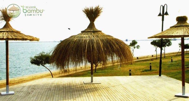 Hasır Plaj Şemsiyesi